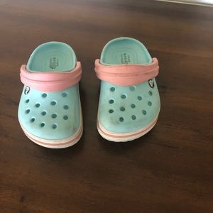 Girls Crocs Toddler Size 5
